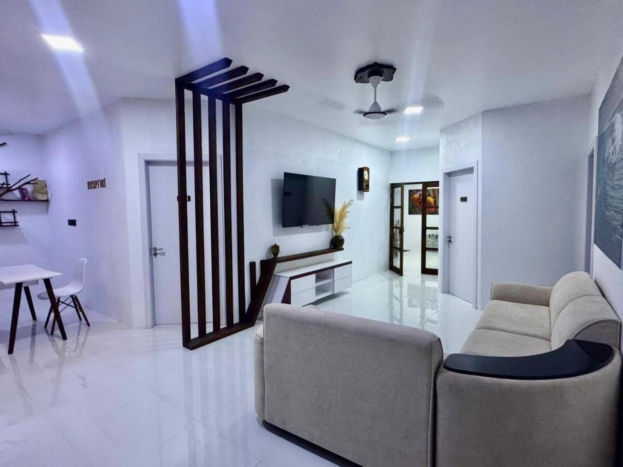 Crystal Sea Inn Bileffahi Dış mekan fotoğraf
